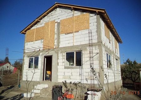 vand casa valu lui traian urgent!!!