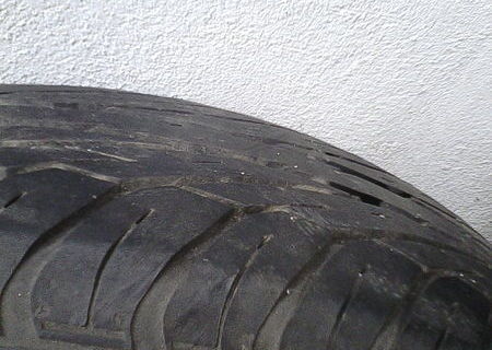 Vand cauciucuri DUNLOP SP SPORT 195/65/R15 (toate 4)