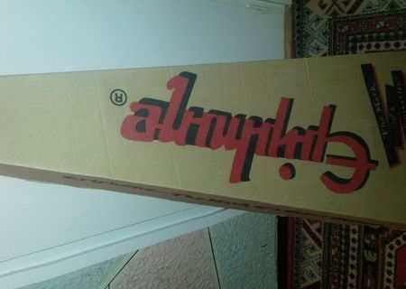 vand chitara epiphone
