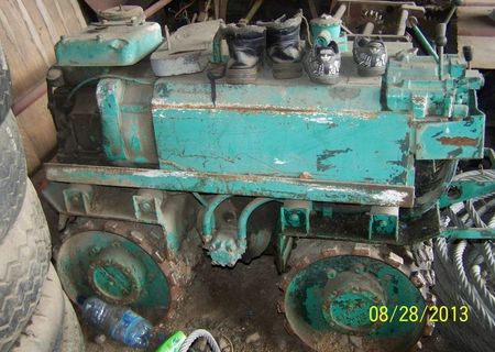 vand cilindru compactor
