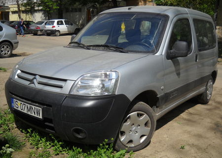 Vand Citroen Berlingo 1.6 HDI 2009 Vand Citroen Berlingo 1.6 HDI 2009
