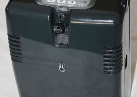 Vand concentrator portabil de oxygen Vand concentrator portabil de oxygen