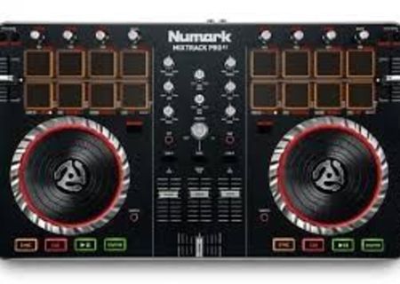 Vand CONSOLA NUMARK MIXTRACK PRO 2