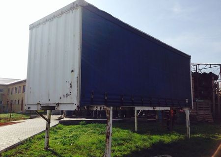 Vând Container