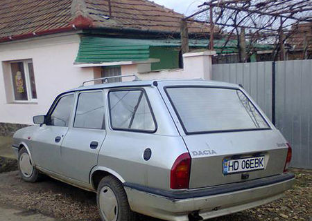 Vand Dacia combi an 2004
