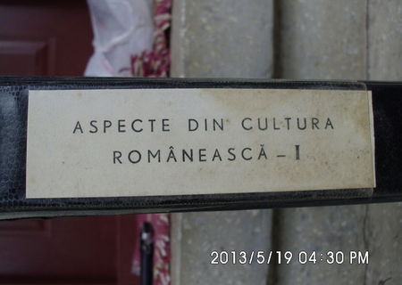 Vand diapozive.aspecte din cultura romaneasca