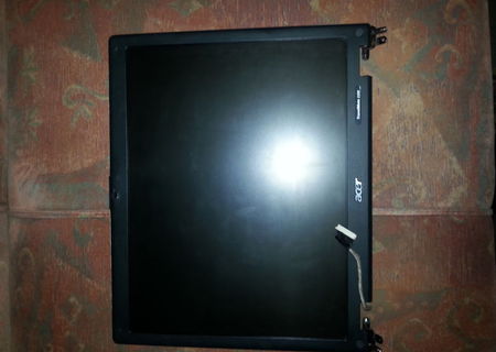 Vand Display Acer Travelmate 2350