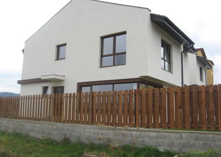 Vand duplex st. Ana Aslan cart. Europa Cluj-Napoca Vand duplex st. Ana Aslan cart. Europa Cluj-Napoca