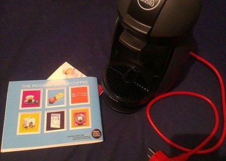 Vand Espressor NESCAFE Dolce Gusto Piccolo