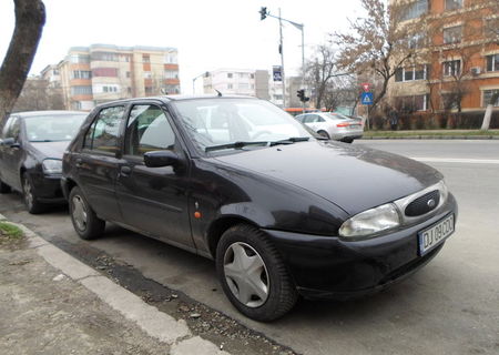 vand ford fiesta 1997 ghia