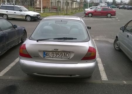 vand ford mondeo2 ghia