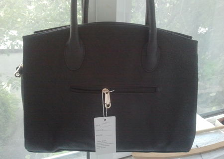 vand geanta neagra noua piele eco