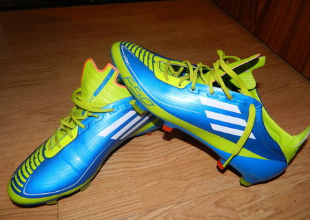 Vand Ghete de fotbal Adidas AdiZero F50 originale!