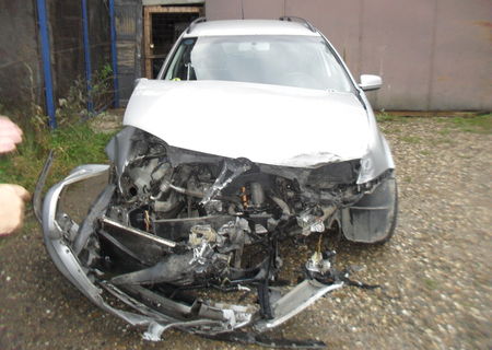 VAND GOLF 4 AVARIAT