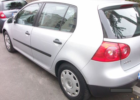 vand golf 5, 1,4 benzina+gpl 2005