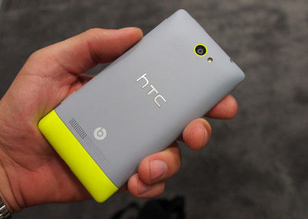 Vand HTC 8S