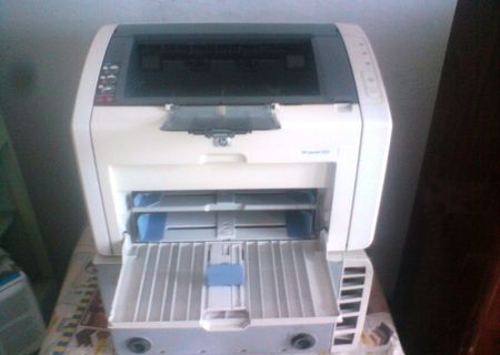 Vand Imprimanta Hp LaserJet 1022 Vand Imprimanta Hp LaserJet 1022