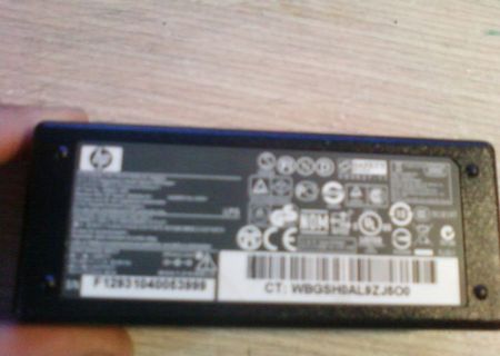 Vand Incarcator laptop Hp + Baterie Laptop Hp ( Ocazie ! ) Vand Incarcator laptop Hp + Baterie Laptop Hp ( Ocazie ! )