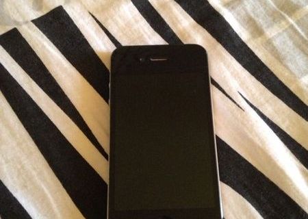 Vand IPHONE 4 16 GB NEVERLOCKED