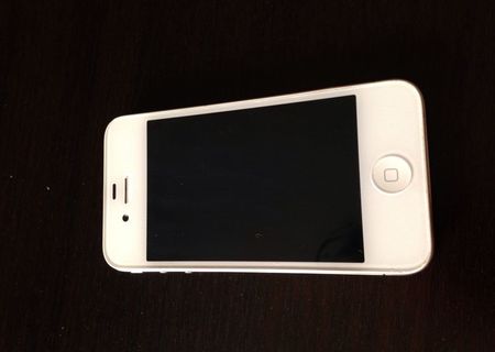 V&acirc;nd iPhone 4 alb impecabil