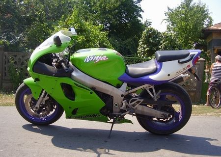 vand kawasaki zx7r