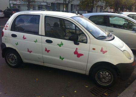 Vand Matiz alb cu fluturasi