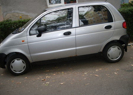 Vand Matiz anul 2003