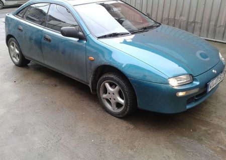 vand mazda 323