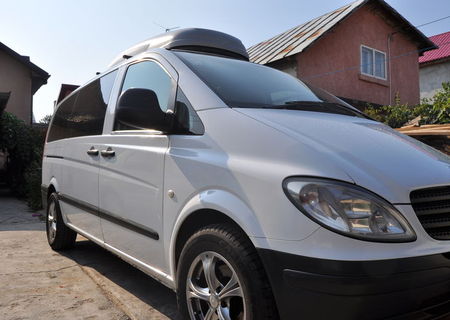 vand mercedes vito cu locuri 8+1