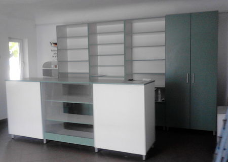 vand mobilier pentru magazin vand mobilier pentru magazin