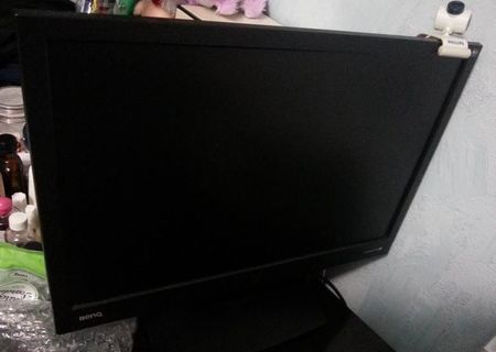 Vand monitor LCD 19"