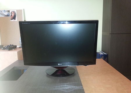 Vand monitor LED 24" Vand monitor LED 24"