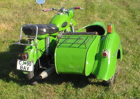 vand motocicleta cu atas marca mz es 250 cmc vand motocicleta cu atas marca mz es 250 cmc