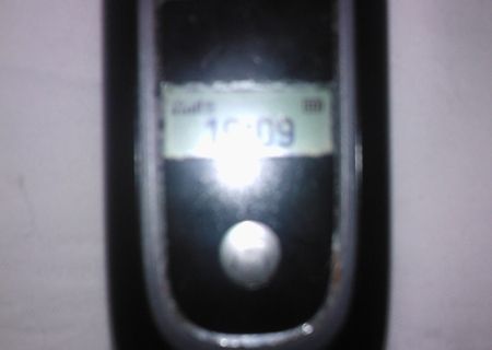 Vand Motorola V 235