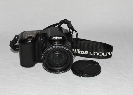 VAND NIKON COOLPIX L100 impecabil