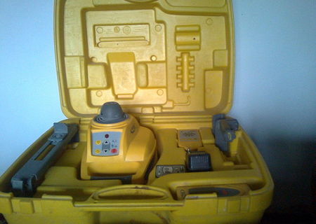 Vand nivela (laser) autonovelanta Spectra HV 301