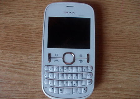 Vand Nokia Asha 201 Alb + Card MicroSD 1 GB