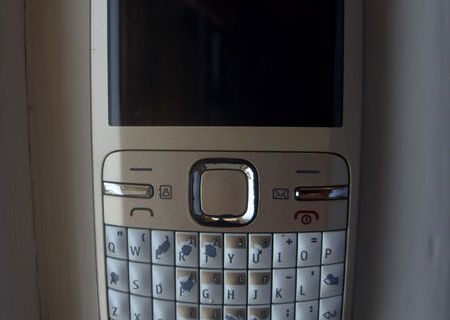 Vand Nokia c3