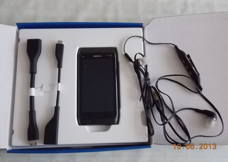vand nokia n 8  la pret bun