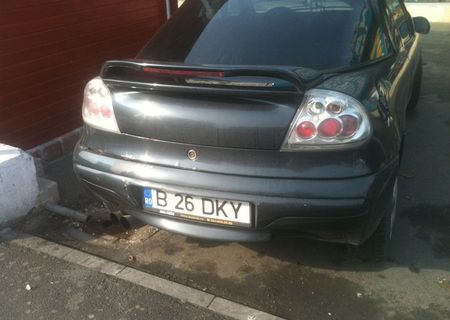 V&acirc;nd Opel Tigra sau schimb