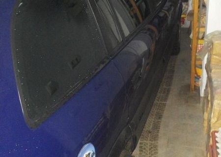 Vand Opel Zafira an 2002   pret 3200 euro