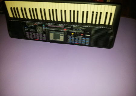 Vand orga yamaha psr 220