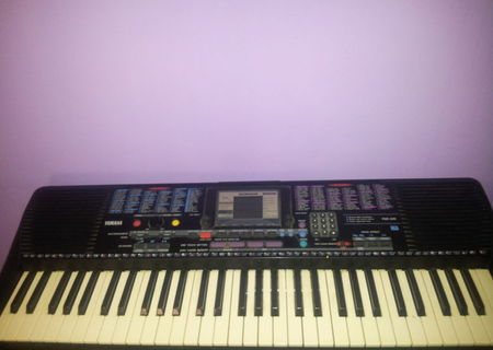 Vand orga yamaha psr 220