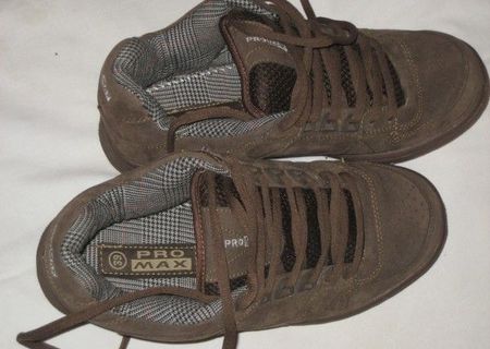 vand pantofi sport (piele intoarsa) barbati, foarte comozi si usori
