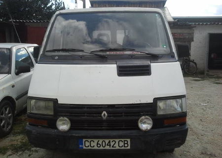 Vand piese Renault Trafic