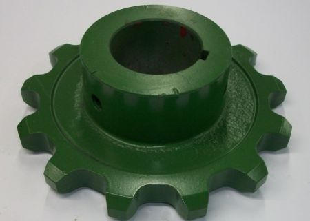 Vand pinioane pentru orice tip de combina John Deere , Claas , New Holland ...