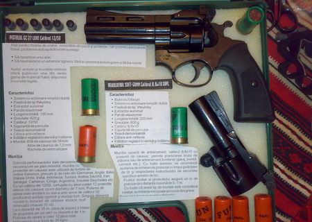 Vand pistol cu bile pentru autoaparare