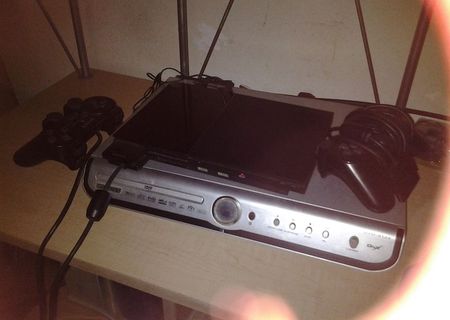 Vand playstation 2 cu multe bonus uri