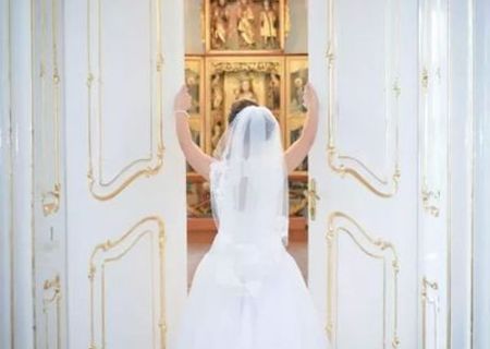 vand rochie de mireasa vand rochie de mireasa