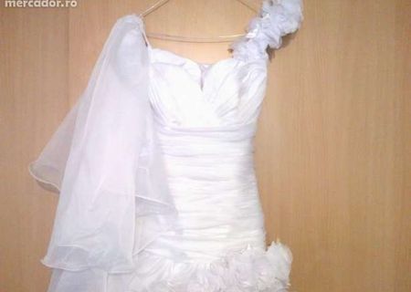 vand rochie de mireasa vand rochie de mireasa
